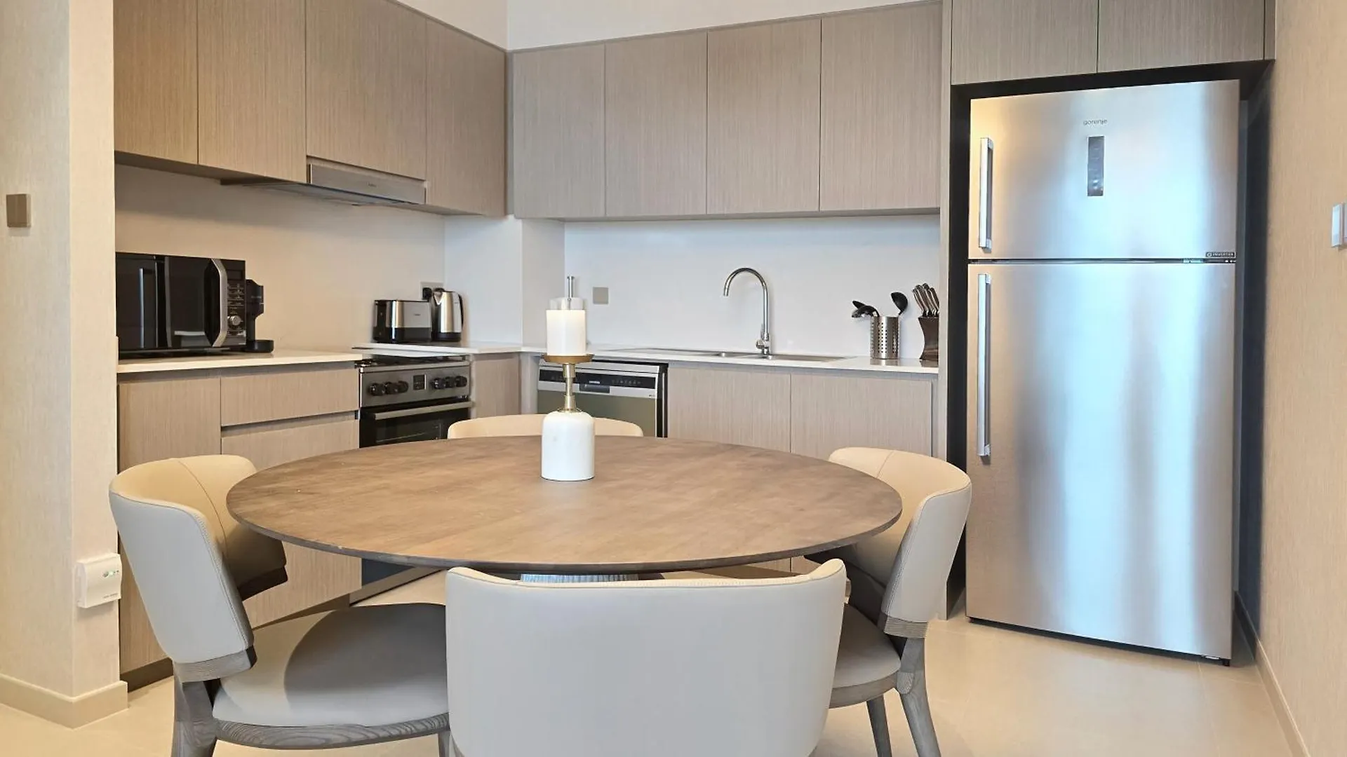 Venduras Homes -Grande Tower, Downtown Dubai, Burj Khalifa & Fountain Views Dubai