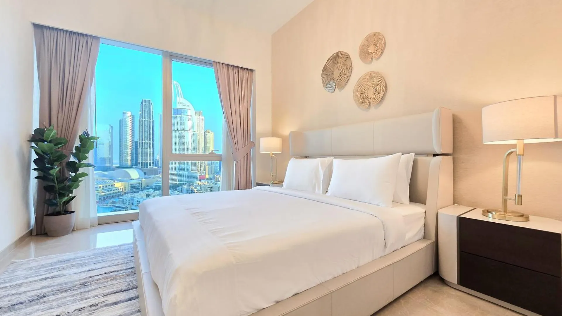 Apartment Venduras Homes -Grande Tower, Downtown Dubai, Burj Khalifa & Fountain Views United Arab Emirates
