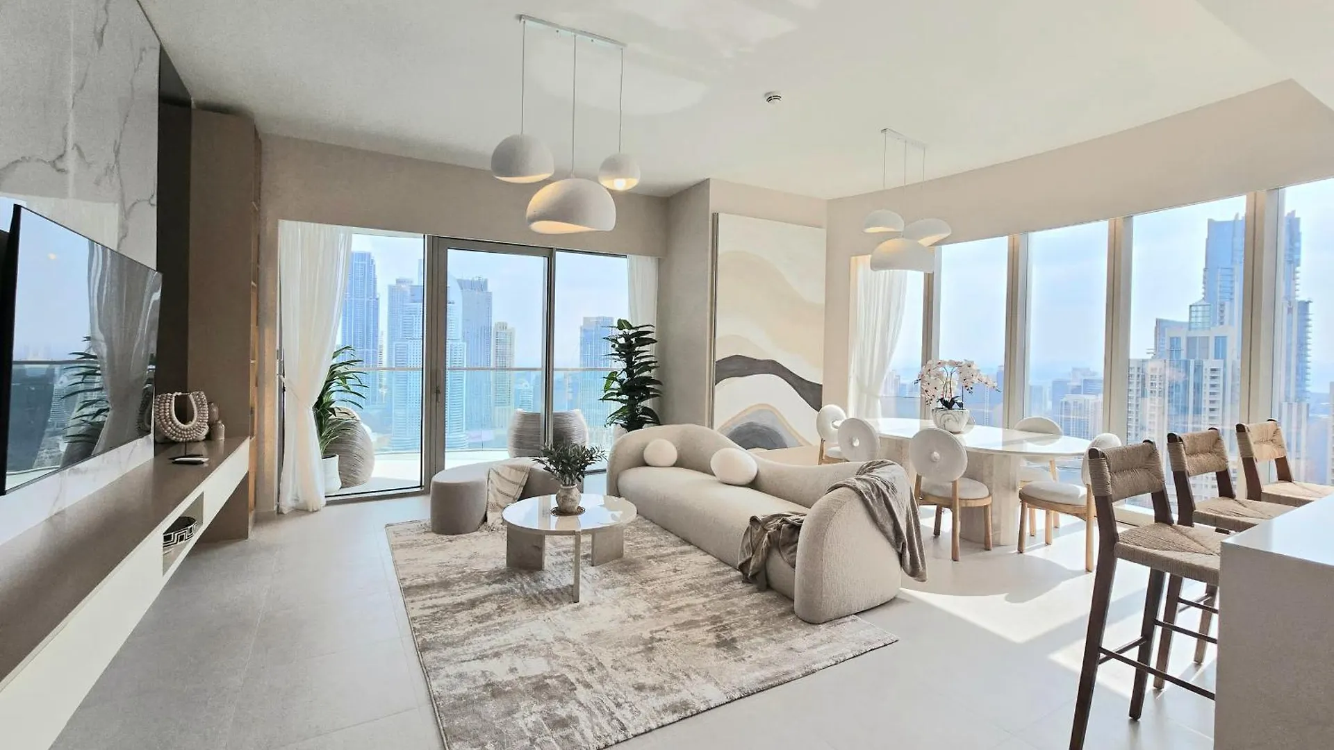 Venduras Homes -Grande Tower, Downtown Dubai, Burj Khalifa & Fountain Views Dubai